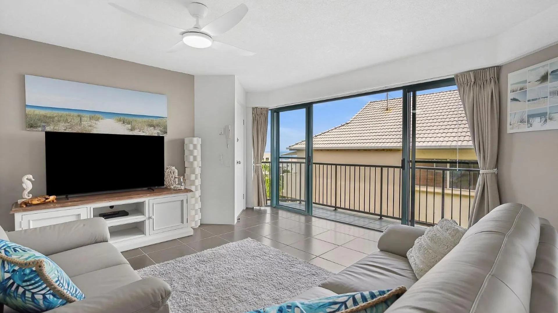 Caribbean Unit 4, 12 Mahia Tce, Kings Beach Caloundra Lägenhet